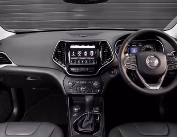 Painel frontal Jeep Cherokee Limited [Australia] (KL) '2018–22
