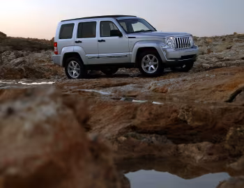 Jeep Cherokee Limited 3.7L [Worldwide] (KK) '2007–08.2012