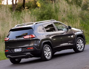 Jeep Cherokee Limited [Australia] (KL) '2014–18