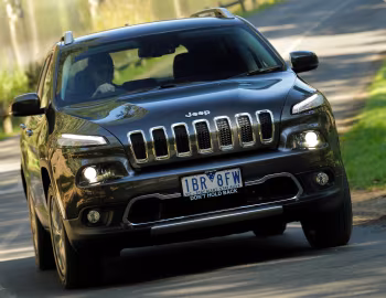 Jeep Cherokee Limited [Australia] (KL) '2014–18