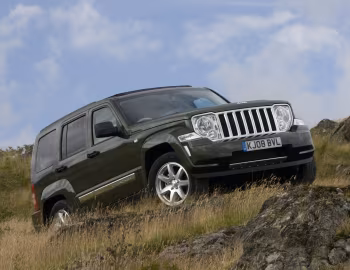 Jeep Cherokee Limited СRD [UK-spec] (KK) '2007–08.2012