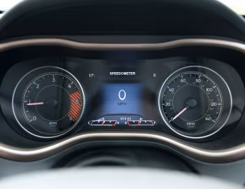 Painel Jeep Cherokee Limited [UK-spec] (KL) '2014–18