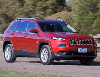 Jeep Cherokee Longitude [Australia] (KL) '2014–18
