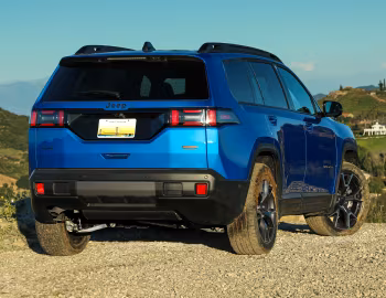2026 Jeep Cherokee Overland (KM) '2025–pr.