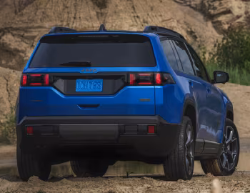 2026 Jeep Cherokee Overland (KM) '2025–pr.