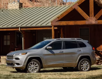 2016–18 Jeep Cherokee Overland [North America] (KL) '2016–18