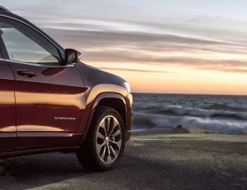 2019–20 Jeep Cherokee Overland [North America] (KL) '2018–20