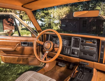 Painel frontal 1984–87 Jeep Cherokee Pioneer (XJ)
