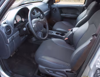 Interior Jeep Cherokee Renegade [Worldwide] (KJ) '2002–04