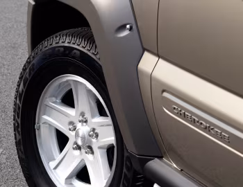 Jeep Cherokee Renegade [Worldwide] (KJ) '2004–07