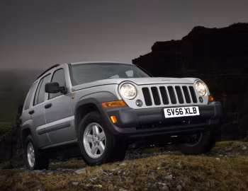 Jeep Cherokee Sport [UK-spec] (KJ) '2005–07