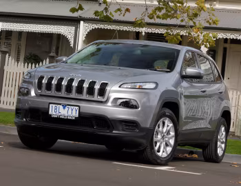 Jeep Cherokee Sport [Australia] (KL) '2014–18