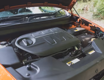 Sob o capô Jeep Cherokee Trailhawk [Japan] (KL) '05.2014–10.2018