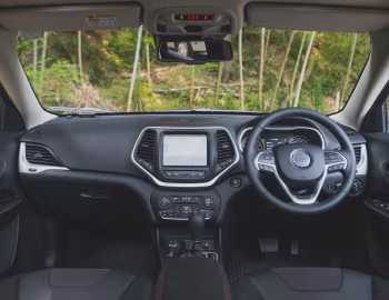 Painel frontal Jeep Cherokee Trailhawk [Japan] (KL) '05.2014–10.2018