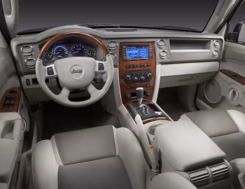 Interior Jeep Commander Overland [Worldwide] (XK) '2007–09
