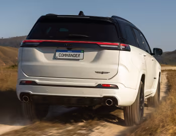 2026 Jeep Commander Blackhawk [Latam] (H6) '2025–pr.