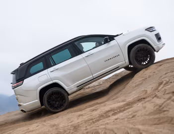 2026 Jeep Commander Blackhawk [Latam] (H6) '2025–pr.