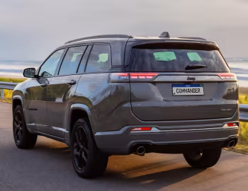 2025 Jeep Commander Blackhawk [Latam] (H6) '2024–25