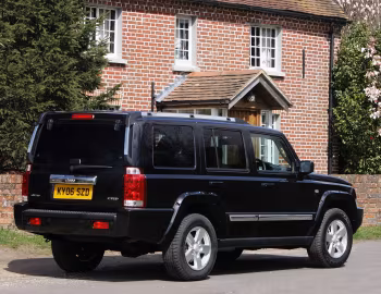 Jeep Commander Limited [UK-spec] (XK) '2006–09