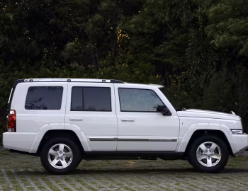 Jeep Commander Limited [Japan] '2006–09