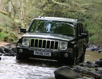 Jeep Commander Limited [UK-spec] (XK) '2006–09