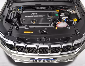 Sous la capuche 2022–25 Jeep Commander Overland TD380 4×4 [Latam] (H6) '2021–25