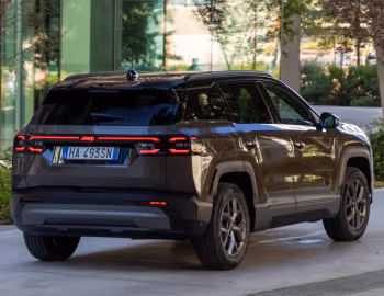 Jeep Compass e-Hybrid First Edition [EU-spec] '2025–pr.