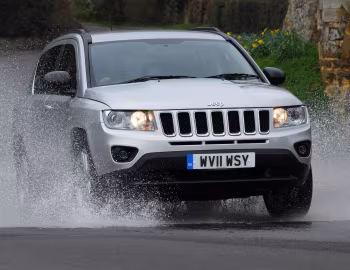 Jeep Compass [UK-spec] '2011–13