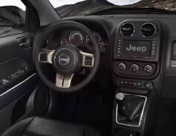 Painel frontal Jeep Compass [Worldwide] '2011–13