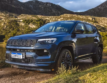 2023–24 Jeep Compass S 4xe [Latam] (MP) '2022–24