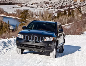 2011–13 Jeep Compass [North America] '12.2010–13