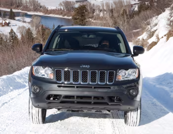 2011–13 Jeep Compass [North America] '12.2010–13