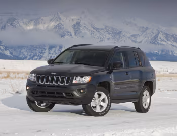 2011–13 Jeep Compass [North America] '12.2010–13