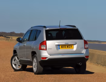 Jeep Compass [UK-spec] '2011–13
