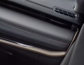 Intérieur Jeep Compass 4xe "Upland Cross" [EU-spec] (MP) '2023–24