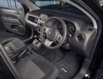 Interior Jeep Compass "Blackhawk" [Australia] (MK) '2014