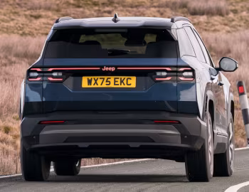 Jeep Compass e-Hybrid First Edition [UK-spec] '2026