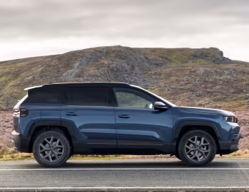 Jeep Compass e-Hybrid First Edition [UK-spec] '2026