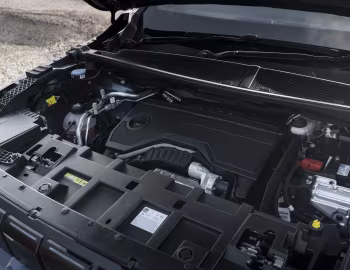 Sous la capuche Jeep Compass e-Hybrid First Edition [UK-spec] '2026