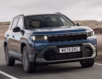Jeep Compass e-Hybrid First Edition [UK-spec] '2026