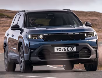 Jeep Compass e-Hybrid First Edition [UK-spec] '2026