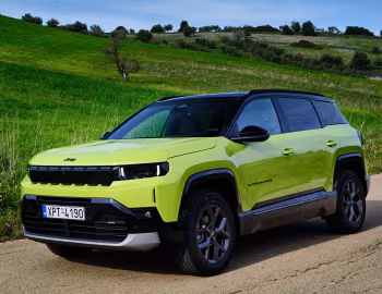 Jeep Compass e-Hybrid First Edition [EU-spec] '2025–pr.