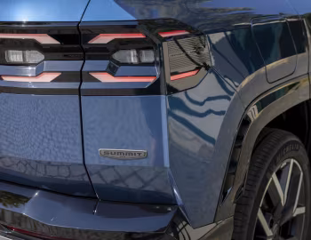 Jeep Compass e-Hybrid Plug-In Summit [EU-spec] '2026