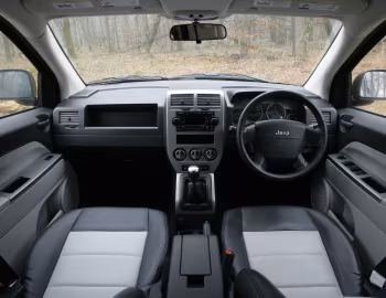 Painel frontal Jeep Compass Limited [UK-spec] (MK) '2007–09