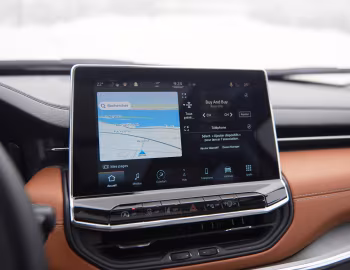 Interior 2022–pr. Jeep Compass Limited [North America] (MP) '2021–pr.