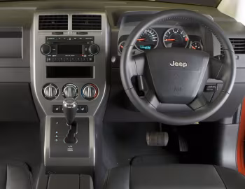 Painel frontal Jeep Compass Limited [South Africa] (MK) '2007–09