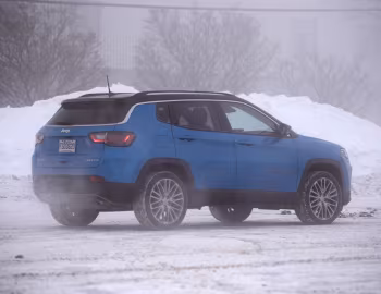 2022–pr. Jeep Compass Limited [North America] (MP) '2021–pr.