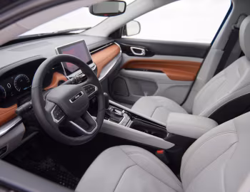 Interior 2022–pr. Jeep Compass Limited [North America] (MP) '2021–pr.