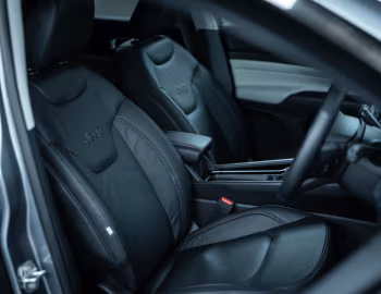 Interior Jeep Compass Limited [Japan] (MP) '2021–pr.