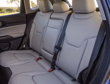 Interior 2022–25 Jeep Compass Limited T270 [Latam] (MP) '2021–25